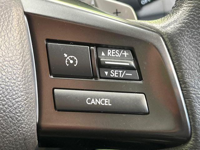 �y�N���[�Y�R���g���[���z�������H�����N���N���s�B�A�N�Z���𗣂��Ă���葬�x�ő��s���ł��A�������^�]���̕��S���y��!�����E�������ȒP�ȃX�C�b�`����Œ����ł��܂��B