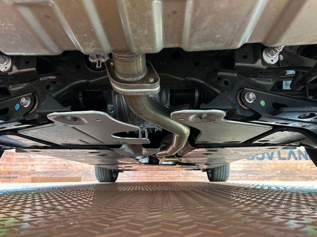 下回りがきれいなうちに、防錆加工の施工がオススメ。降雪地域はもちろん、沿岸部にお住いの方や、趣味でマリン・ウィンタースポーツをされる方にご好評いただいております。