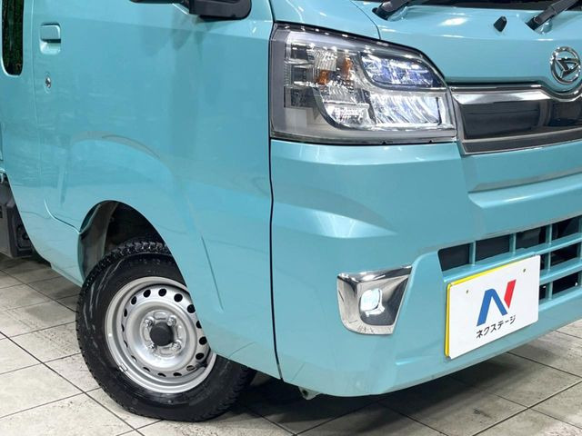 �w�b�h���C�g��e�[�������v&�A���~�z�C�[�����̊e��R�[�e�B���O���I�X�X�����Ă���܂��B�����Y�����̉��΂݂≘���}���A���ꂢ�ȏ�Ԃ������e�i���X���X�ŕۂĂ܂���