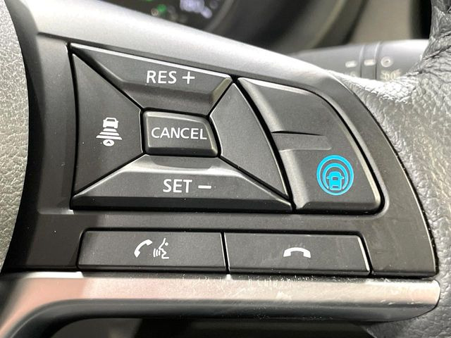 �y�v���p�C���b�g�z�������H�ł̒��������s���y��!!�a�؎��Ə��񑖍s�̃V�[���ŁA�A�N�Z���E�u���[�L�E�X�e�A�����O�������Ő��䂵�A�������^�]�̕��S���y�����Ă���܂���