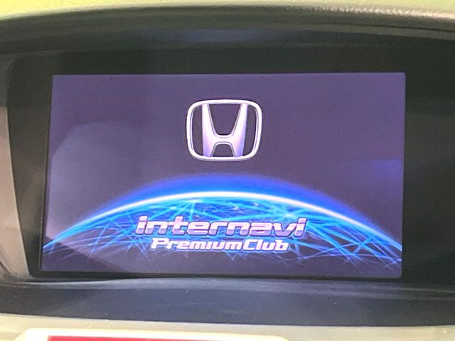 �y���[�J�[�����i�r�z�C���e���A�ɗn�����ރX�^�C���b�V���ȁu��p�݌v�v���[�J�[�i�r�𑕔��􎋔F���⑀�쐫�ȂǊ�{���\�ɂ��D��A���㎿�ȃJ�[���C�t�����y���݂��������܂��B