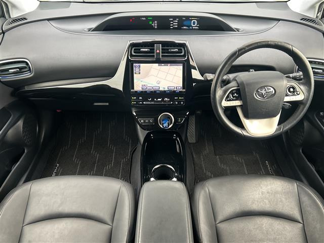 プリウス1.8 S ツーリングセレクション