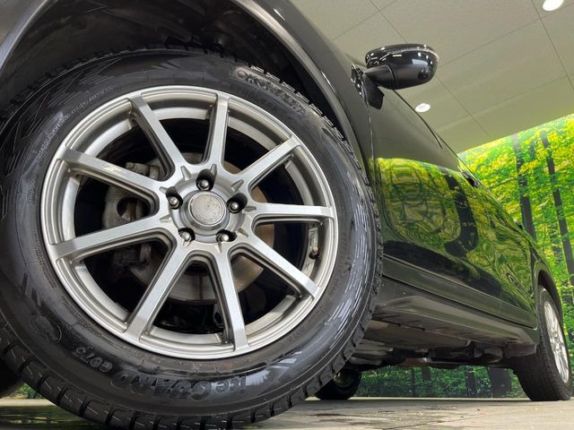 �y18�C���`�A���~�z�C�[���z�O�ςɃ}�b�`�����A���~�z�C�[���𑕒����Ă���܂��B�e��A���~�z�C�[����A�X�^�b�h���X�^�C�����戵�����Ă���܂��B���񂲑��k����������