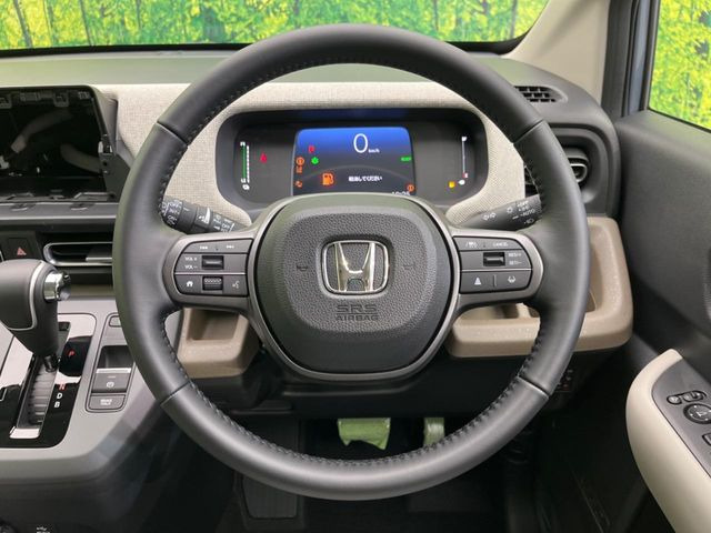 �y�X�e�A�����O�X�C�b�`�z�^�]���A�O������ڐ������炷���ƂȂ��A�I�[�f�B�I���̑��삪�\�ȕ֗��@�\!���S&���K�ȃh���C�u�����o���Ă���܂���