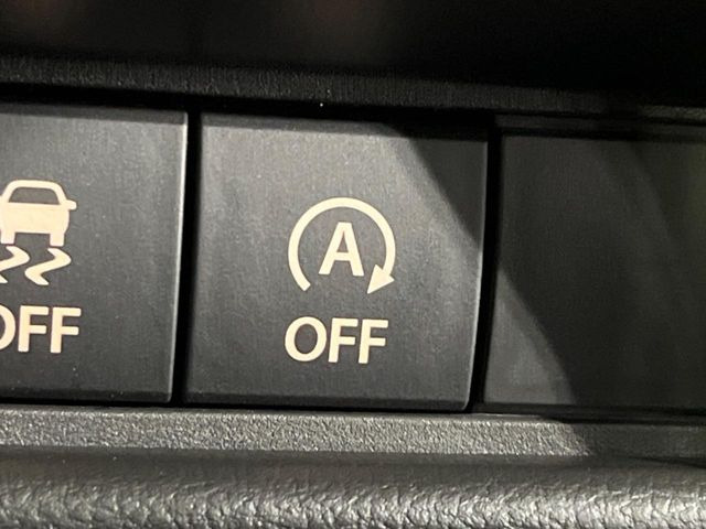 �y�A�C�h�����O�X�g�b�v�z�ԐM����a�؂Œ�Ԃ����ۂɃG���W�����~���A���ʂȔR���̏����}���܂��B�R��������ی�ɂȂ���@�\��G���W���̓u���[�L�𗣂��΍Ďn�����܂��B