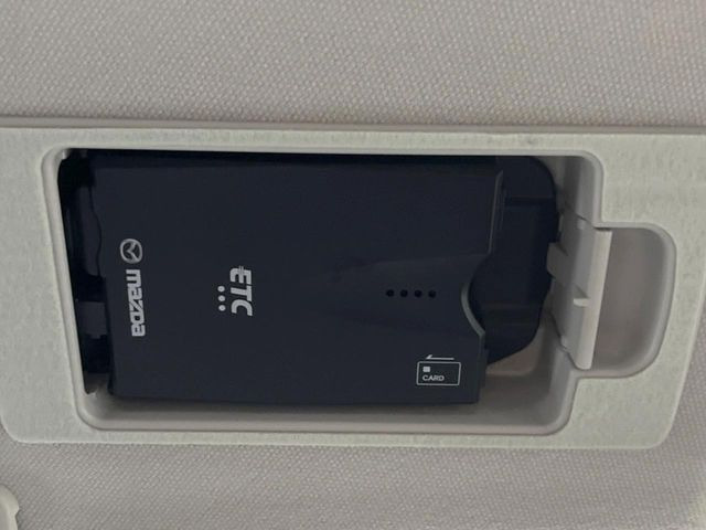 【ETC】高速道路の料金所をストレスなく通過!話題のスポットやサービスエリアに多い「スマートIC」利用時は必須のアイテムです。当店でセットアップを実施、ご納車当日からすぐにご利用いただけます!