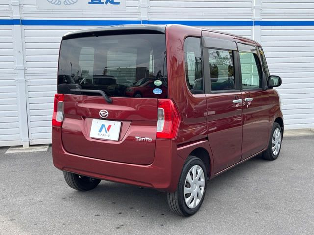 ☆全国のネクステージからお取り寄せが可能※!遠方の店舗に展示してあるクルマが気になる場合も、最寄りの店舗でご覧いただくことが可能です!是非私たちに要望をお聞かせください!※別途費用