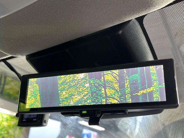 �y�C���e���W�F���g���[���~���[�z��Ȃ̑傫�ȉו��⓯��҂Ō�����m�F���Â炢���ł����S!�J�������B�e�����ԗ�����̉f�������[���~���[���ɕ\���B�N���A�Ȏ��E�ŏ󋵂̊m�F���\�ł�!