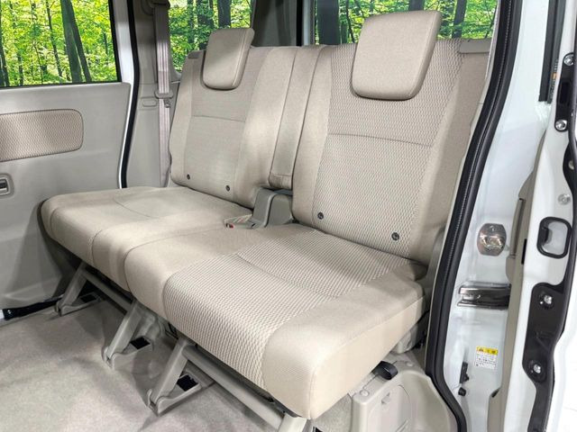 ���i���ȃI���W�i���t���A�}�b�g���I�v�V�����ɂĂ��p�ӂ��Ă���܂��B���D���ȃf�U�C����J���[�����Ԃɍ��킹�đI��ł����������Ƃ��ł��܂���