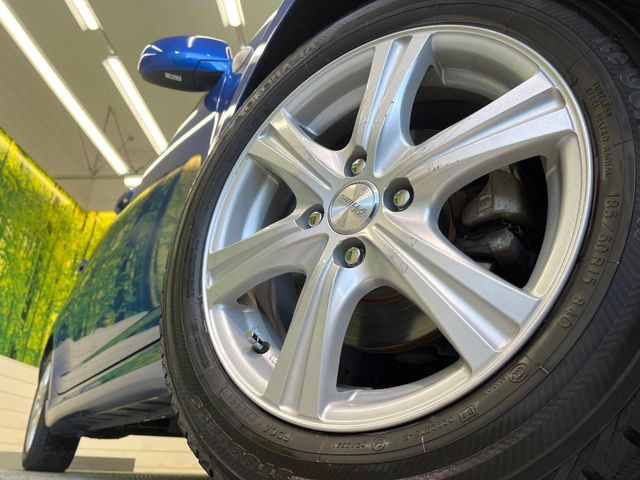 �y15�C���`�A���~�z�C�[���z�O�ςɃ}�b�`�����A���~�z�C�[���𑕒����Ă���܂��B�e��A���~�z�C�[����A�X�^�b�h���X�^�C�����戵�����Ă���܂��B���񂲑��k����������