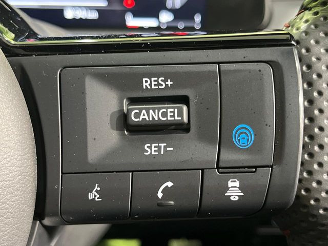 �y�v���p�C���b�g�z�������H�ł̒��������s���y��!!�a�؎��Ə��񑖍s�̃V�[���ŁA�A�N�Z���E�u���[�L�E�X�e�A�����O�������Ő��䂵�A�������^�]�̕��S���y�����Ă���܂���