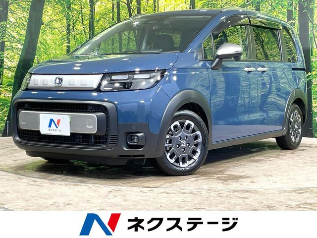 フリード（ホンダ）1.5 e:HEV クロスター 中古車画像