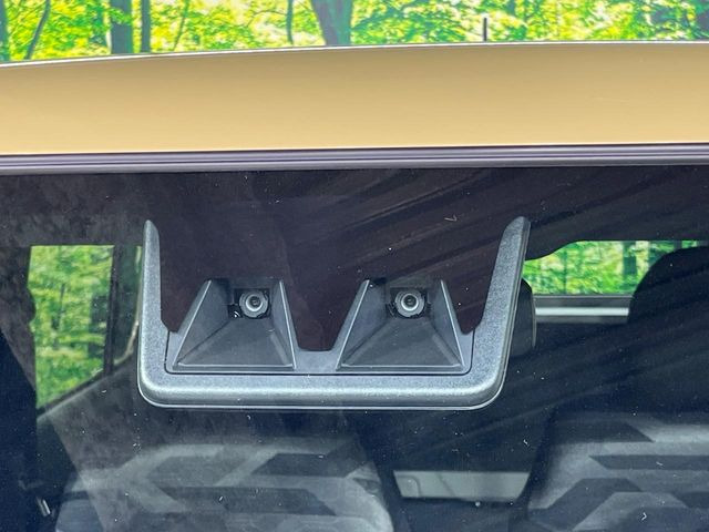 �y�X�}�[�g�A�V�X�g�z���s���ɑO���̎ԗ�����F�����A�Փ˂������Ȏ��͌x��ƃu���[�L�ŏՓˉ���Ɣ�Q�y�����A�V�X�g�B�����S�Ƀh���C�u�����y���݂��������܂��B