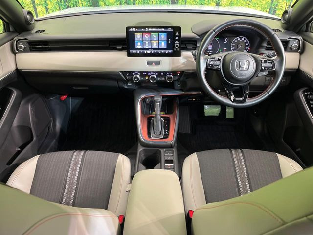 ヴェゼル1.5 e:HEV プレイ