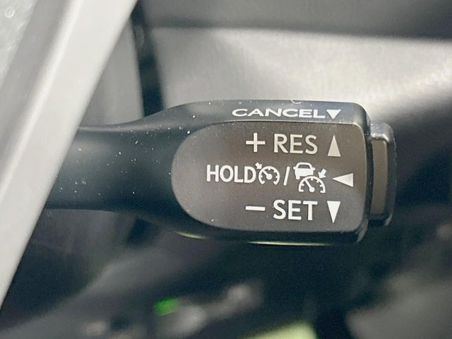 �y���[�_�[�N���[�Y�R���g���[���z�������H�ł̒��������s���y��!!�����ő��x��ۂN���[�Y�R���g���[�����A�Փˌy���V�X�e���ƘA�g���A�O���̎ԗ������m���ĎԊԂ�ۂ悤�ɑ��x���߂��Ă���܂�!!