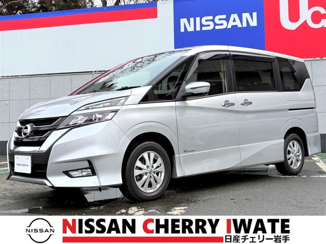 セレナ2.0 ハイウェイスター 4WD