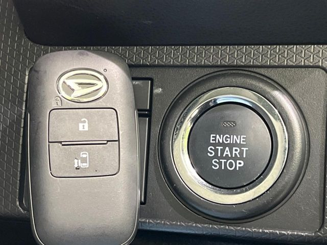 �y�L�[�t���[�V�X�e���z�J�o����|�P�b�g�ɓ��ꂽ�܂܂ł��h�A�̎{���E�������\�ȃX�}�[�g�L�[�𑕔��B�G���W���̃I���E�I�t�����J�M�����o���K�v����������Ƃ��Ă��֗��ł���