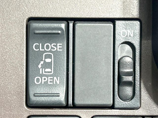 �y�p���[�X���C�h�h�A�z�X�}�[�g�L�[��^�]�Ȃ̃X�C�b�`�ŃX���C�h�h�A�̊J���\���d��������͂����ăh�A���J����K�v�������A���������q�l�ł��A�d���ו��������Ă��鎞�����N�ɊJ���߂ł��܂���