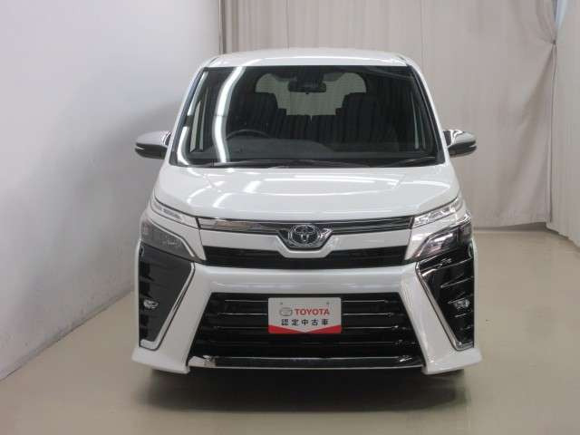 ヴォクシー2.0 ZS