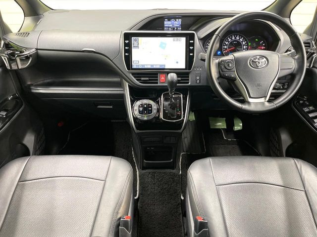 ヴォクシー2.0 ZS 煌III