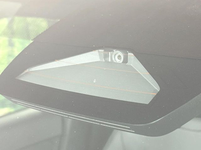 �y�g���^�Z�[�t�e�B�Z���X�z���s���ɑO���̎ԗ�����F�����A�Փ˂������Ȏ��͌x��ƃu���[�L�ŏՓˉ���Ɣ�Q�y�����A�V�X�g�B�����S�Ƀh���C�u�����y���݂��������܂��B