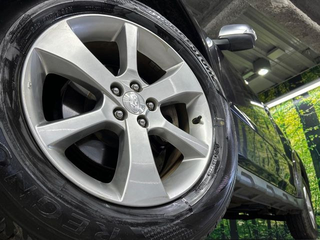 �y����17�C���`�A���~�z�C�[���z�O�ςɃ}�b�`���������A���~�z�C�[���𑕒����Ă���܂��B�e��ЊO�A���~�z�C�[����A�X�^�b�h���X�^�C�����戵�����Ă���܂��B���񂲑��k����������