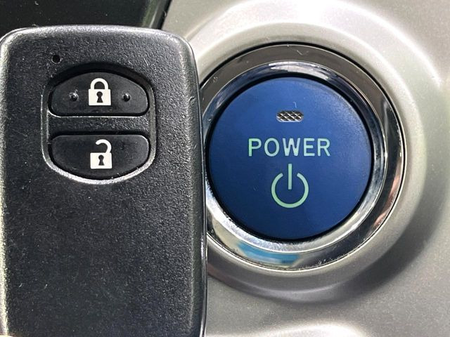 �y�X�}�[�g�L�[�z�J�o����|�P�b�g�ɓ��ꂽ�܂܂ł��h�A�̎{���E�������\�ȃX�}�[�g�L�[�𑕔��B�G���W���̃I���E�I�t�����J�M�����o���K�v����������Ƃ��Ă��֗��ł���