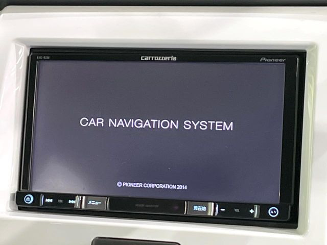 �y�i�r�Q�[�V�����z�g���₷���i�r�ŖړI�n�܂ł�������ē����Ă���܂��B�e��I�[�f�B�I�Đ��@�\���[�����Ă���A���Ԃ̉^�]������Ɋy�����Ȃ�܂�!!