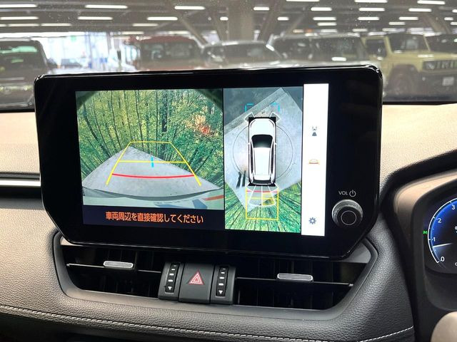 �y�p�m���~�b�N�r���[���j�^�[�z��p�̃J�����ɂ��A�ォ�猩���낵���悤�Ȏ��_��360�x�N���}�̎��͂��m�F���邱�Ƃ��ł��܂������p�������m�F���₷���A�����ꏊ�ł̐؂�Ԃ��⒓�Ԃ��X���[�Y�ɍs���܂��B