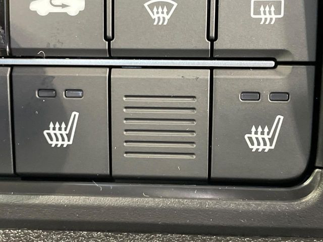 �y�V�[�g�q�[�^�[�z�������ɏd�󂷂�V�[�g�q�[�^�[!�G�A�R����葁�����܂��Ă����̂Ŋ�����̐l�����S�ł��ˁ�G�A�R���̉����͊������邩����A�Ƃ������ɂ����������߂ł��B