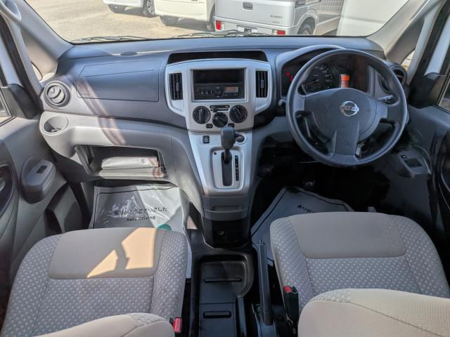 NV200バネットバン