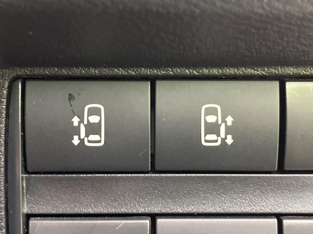 �y�����p���[�X���C�h�h�A�z�X�}�[�g�L�[��^�]�Ȃ̃X�C�b�`�Ō�ȗ����X���C�h�h�A�̊J���\���d��������͂����ăh�A���J����K�v�������A�����Ȃ��q�l�ł��ȒP�ɊJ���߂ł����K�ł���