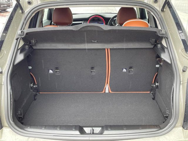 ���g�����N���[��:����L������e�X�y�[�X!���ꂾ���̍L��������΂��������⃌�W���[�Ȃǂɂ��œK�ł�!�g�p�������Ȃ����ꂢ�ȏ�Ԃ��ێ����Ă���܂��B