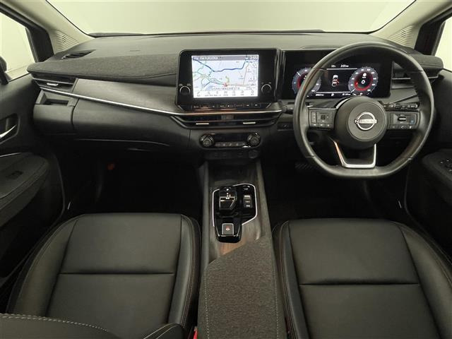 ノートオーラ1.2 G 90周年記念車