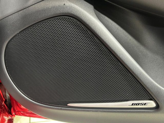 �yBOSE�T�E���h�V�X�e���z���[�J�[�I�v�V�����̍��i�ʃT�E���h�V�X�e���𓋍ځB��p�̃`���[�j���O���{���ꂽ�召�l�X�ȃX�s�[�J�[����ǎ��ȃT�E���h���t�ł��A�Տꊴ���ӂ�鉹����Ԃ����o���܂��B