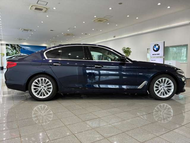 5シリーズセダン523d ラグジュアリー
