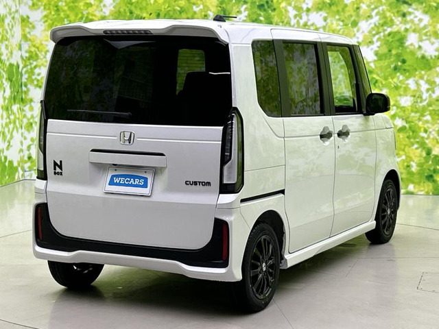 N-BOXカスタムブラック スタイル