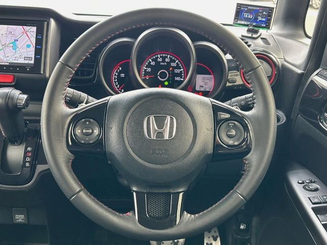 �y�p�h���V�t�g�z�n���h�������𗣂����ɑf�����V�t�g�A�b�v&�_�E�����ł���̂ŁA�G���W���u���[�L���g�������⍂�����H�̍����ŉ�����������ʂŖ𗧂��܂��B