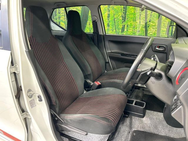 �^�]�ȃV�[�g���͎g�p�������Ȃ��A�ǍD�ȏ�ԂƂȂ��Ă��܂��B���J�Ɏg���Ă������Ƃ��悭�킩��܂��ˁB