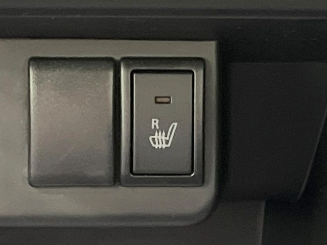 �y�V�[�g�q�[�^�[�z�������ɏd�󂷂�V�[�g�q�[�^�[!�G�A�R����葁�����܂��Ă����̂Ŋ�����̐l�����S�ł��ˁ�G�A�R���̉����͊������邩����A�Ƃ������ɂ����������߂ł��B