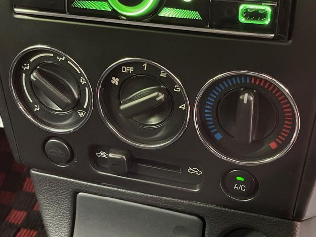 �����~�������Ă��S�Ȃɉ��K�ȋ󒲂�͂��Ă����A�_�C�������G�A�R���𑕔���