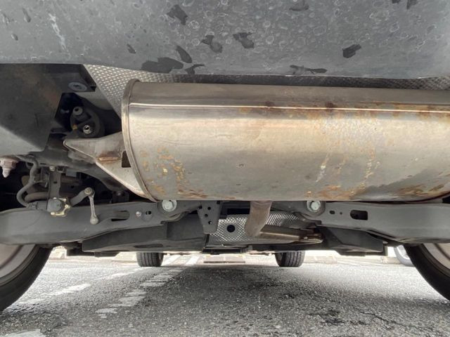 ����肪���ꂢ�Ȃ����ɁA�h�K���H�̎{�H���I�X�X���B�~��n��͂������A���ݕ��ɂ��Z���̕���A��Ń}�����E�E�B���^�[�X�|�[�c���������ɂ��D�]���������Ă���܂��B