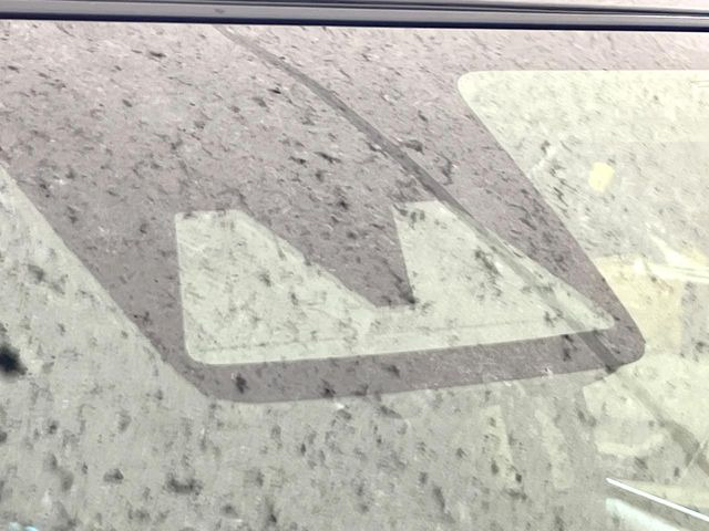 �y�X�}�[�g�A�V�X�g�z���s���ɑO���̎ԗ�����F�����A�Փ˂������Ȏ��͌x��ƃu���[�L�ŏՓˉ���Ɣ�Q�y�����A�V�X�g�B�����S�Ƀh���C�u�����y���݂��������܂��B