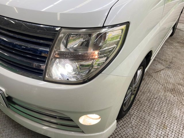 �yHID�w�b�h���C�g�z���ɖ��邭�O�����Ƃ炵�Ă����̂ŁA���V����Ԃ̑��s�������E�ǍD�ň��S���Ă���肢�������܂��B