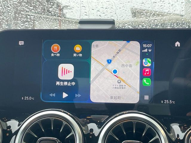 ��Apple Car Play:�X�}�z�Ƃ̗L���ڑ��ŁA�i�r�E�I�[�f�B�I�Đ��ȂǃX�}�z�̃A�v���@�\����ʂł��g����֗��@�\�ł�!