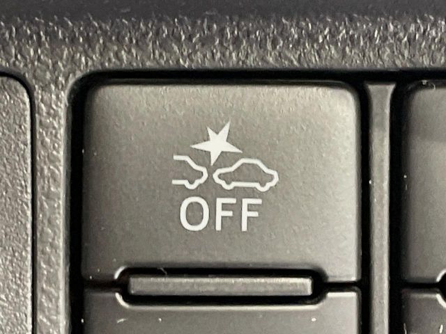 �y�X�}�[�g�A�V�X�g�z���s���ɑO���̎ԗ�����F�����A�Փ˂������Ȏ��͌x��ƃu���[�L�ŏՓˉ���Ɣ�Q�y�����A�V�X�g�B�����S�Ƀh���C�u�����y���݂��������܂��B