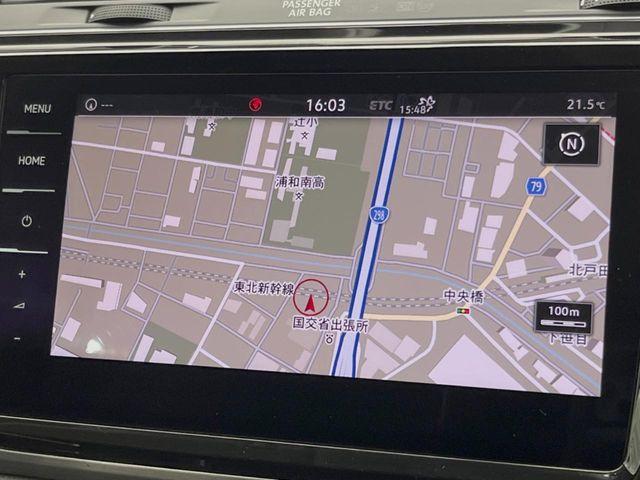 �������i�r:��̊��̂���i�r�́A����������ԓ������o���Ă���܂��B�I�[�f�B�I�@�\���[�����Ă���܂��̂ŁA�^�]�����y���߂܂���