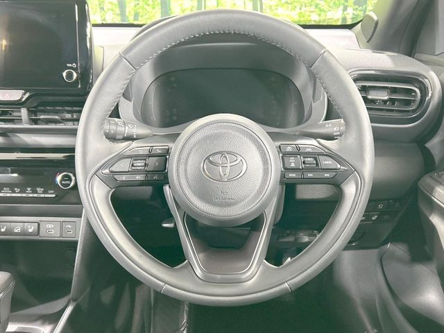 �y�����v�����X�e�A�����O�z�㎿�Ȋv���g�p���邱�ƂŁA��ɂ����������݂ƂĂ��^�]���₷���n���h���ł���