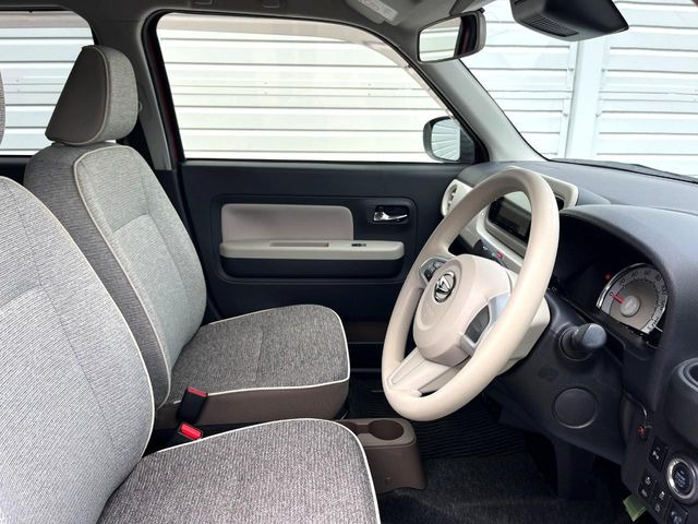 �^�]�ȃV�[�g���͎g�p�������Ȃ��A�ǍD�ȏ�ԂƂȂ��Ă��܂��B���J�Ɏg���Ă������Ƃ��悭�킩��܂��ˁB