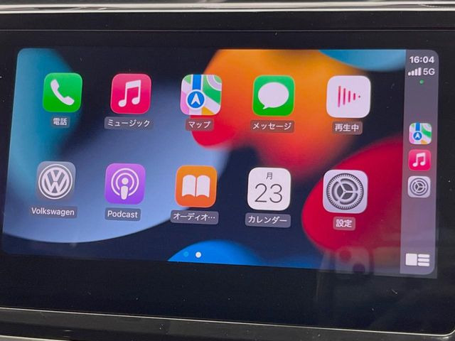 ��Apple Car Play:�X�}�z�Ƃ̗L���ڑ��ŁA�i�r�E�I�[�f�B�I�Đ��ȂǃX�}�z�̃A�v���@�\����ʂł��g����֗��@�\�ł�!